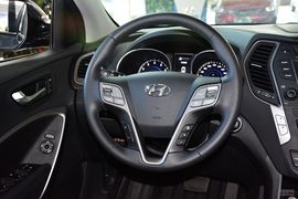 2013款现代全新胜达2.0T TOP自动四驱顶级型7座