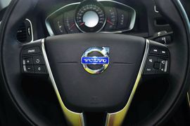 2014款沃尔沃S60L 2.0T智远版