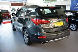 2013款现代全新胜达2.0T TOP自动四驱顶级型7座