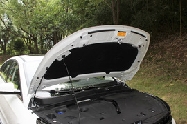 2018款奇瑞艾瑞泽GX 1.5T 自动睿色版