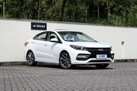 2018款奇瑞艾瑞泽GX 1.5T 自动睿色版