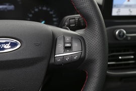 2019款福特福克斯 三厢 EcoBoost 180 自动ST Line