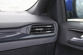 2019款福特福克斯 三厢 EcoBoost 180 自动ST Line