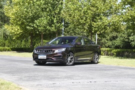 2018款吉利博瑞GE 1.5T MHEV 耀尊版