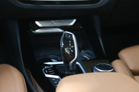 2018款宝马X3 xDrive30i 尊享型 M运动套装