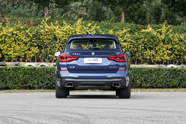 2018款宝马X3 xDrive30i 尊享型 M运动套装