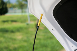 2019款比亚迪秦Pro 1.5TI 自动智联锋耀型