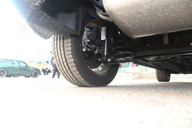 2018款众泰T300 1.5L CVT豪华型