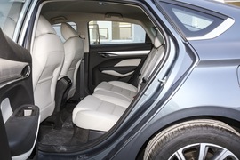 2018款吉利缤瑞 14T CVT缤纷版