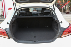 2018款MG名爵6 45T E-DRIVE智驱混动 PILOT尊享互联网版