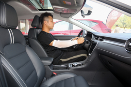 2018款MG名爵6 45T E-DRIVE智驱混动 PILOT尊享互联网版