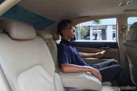 2009款丰田锐志2.5V试驾