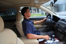 2009款丰田锐志2.5V试驾