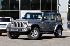 2018款 Jeep牧马人 2.0T Sahara 四门版