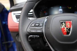 2019款上汽荣威i5 20T 自动智联网超能智尊版