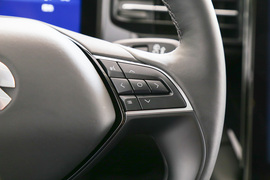 2018款蔚来ES8 创始版