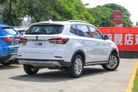 2018款荣威RX5 20T两驱自动豪华版