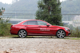 2019款奔驰C级 C 260 L