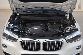 2019款宝马X1 xDrive20Li 尊享型