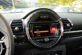 2018款MINI CLUBMAN 1.5T COOPER 艺术家