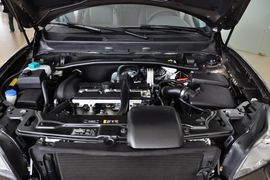 2013款沃尔沃XC90 2.5T行政升级版