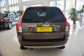2013款沃尔沃XC90 2.5T行政升级版