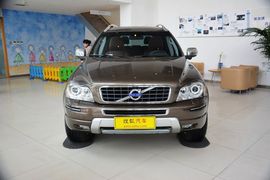 2013款沃尔沃XC90 2.5T行政升级版