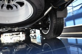 2014款路虎第四代发现3.0 SDV6 HSE柴油版
