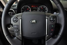 2014款路虎第四代发现3.0 SDV6 HSE柴油版