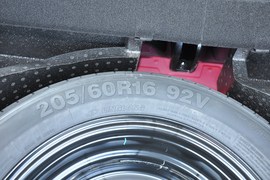 2019款宝骏510 1.5L 自动优享型