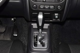 2012款铃木吉姆尼1.3L 四驱自动JLX导航版