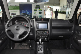 2012款铃木吉姆尼1.3L 四驱自动JLX导航版