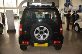 2012款铃木吉姆尼1.3L 四驱自动JLX导航版