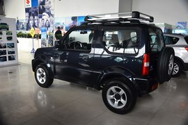 2012款铃木吉姆尼1.3L 四驱自动JLX导航版