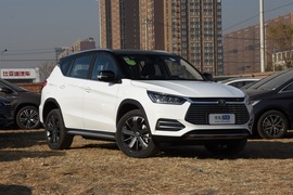 2019款比亚迪宋EV500 智联领耀型