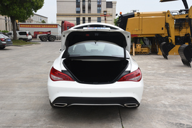 2019款奔驰CLA200 动感型