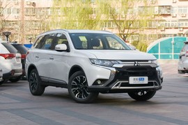 2019款广汽三菱 欧蓝德 2.4L 四驱致享版 5座