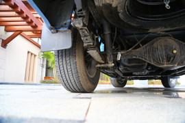 2019款郑州日产锐骐6 2.5T 自动四驱柴油豪华型