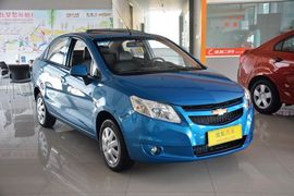 2013款雪佛兰赛欧三厢1.4优逸幸福版
