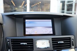 2019款英菲尼迪Q70L 2.0T 精英版