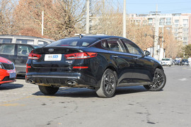 2019款起亚K5 Pro 1.6T 自动豪华版