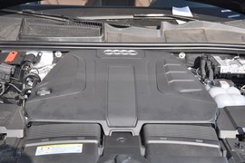 2019款奥迪Q7 45 TFSI S line运动型