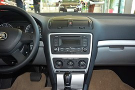 2014款斯柯达明锐1.6L手自一体逸杰版