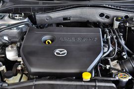2013款马自达6 2.0L手自一体超豪华型