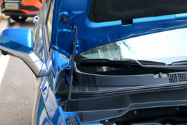 2019款长安CS15 1.5L 自动旗舰型