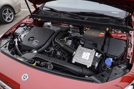 2019款奔驰A 200 L 运动轿车先行特别版