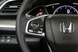 2019款东风本田思域220TURBO CVT燃擎版