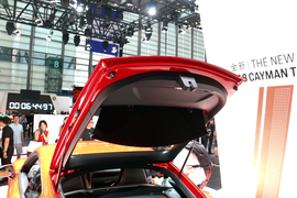 保时捷718 Cayman T