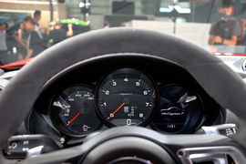 保时捷718 Cayman T