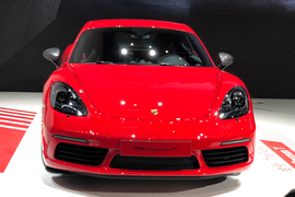 保时捷718 Cayman T